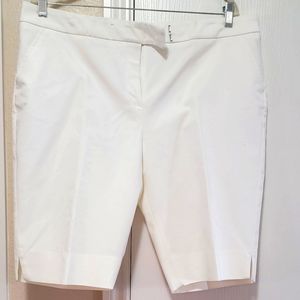 RAFAELLA WHITE BERMUDA SHORTS